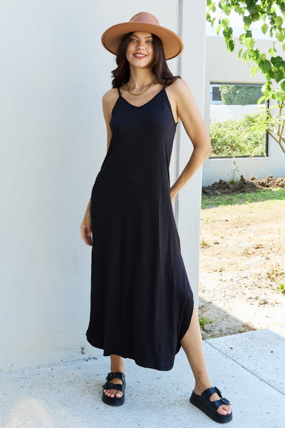 Ninexis elegant black side slit maxi dress