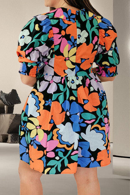 Plus Size Printed V-Neck Short Sleeve Mini Dress.