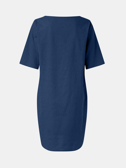 Full Size Round Neck Half Sleeve Dress with Pockets.