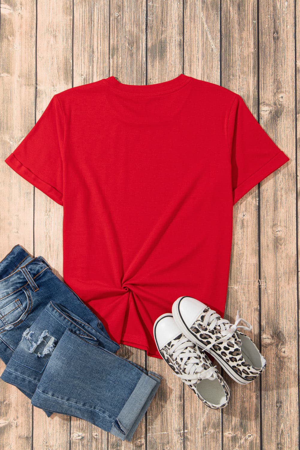 Graphic Round Neck Short Sleeve T-Shirt.