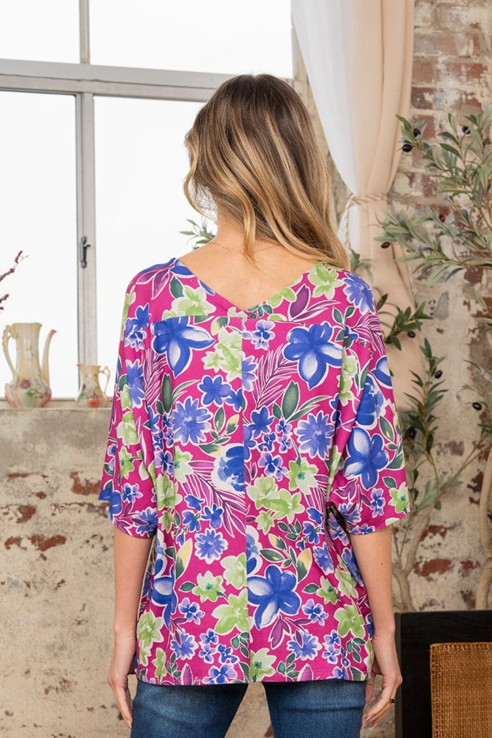 Sew In Love Full Size V-Neck Floral Half Sleeve Top.