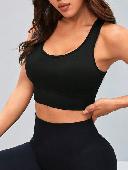 Cutout Racerback Scoop Neck Active Tank.