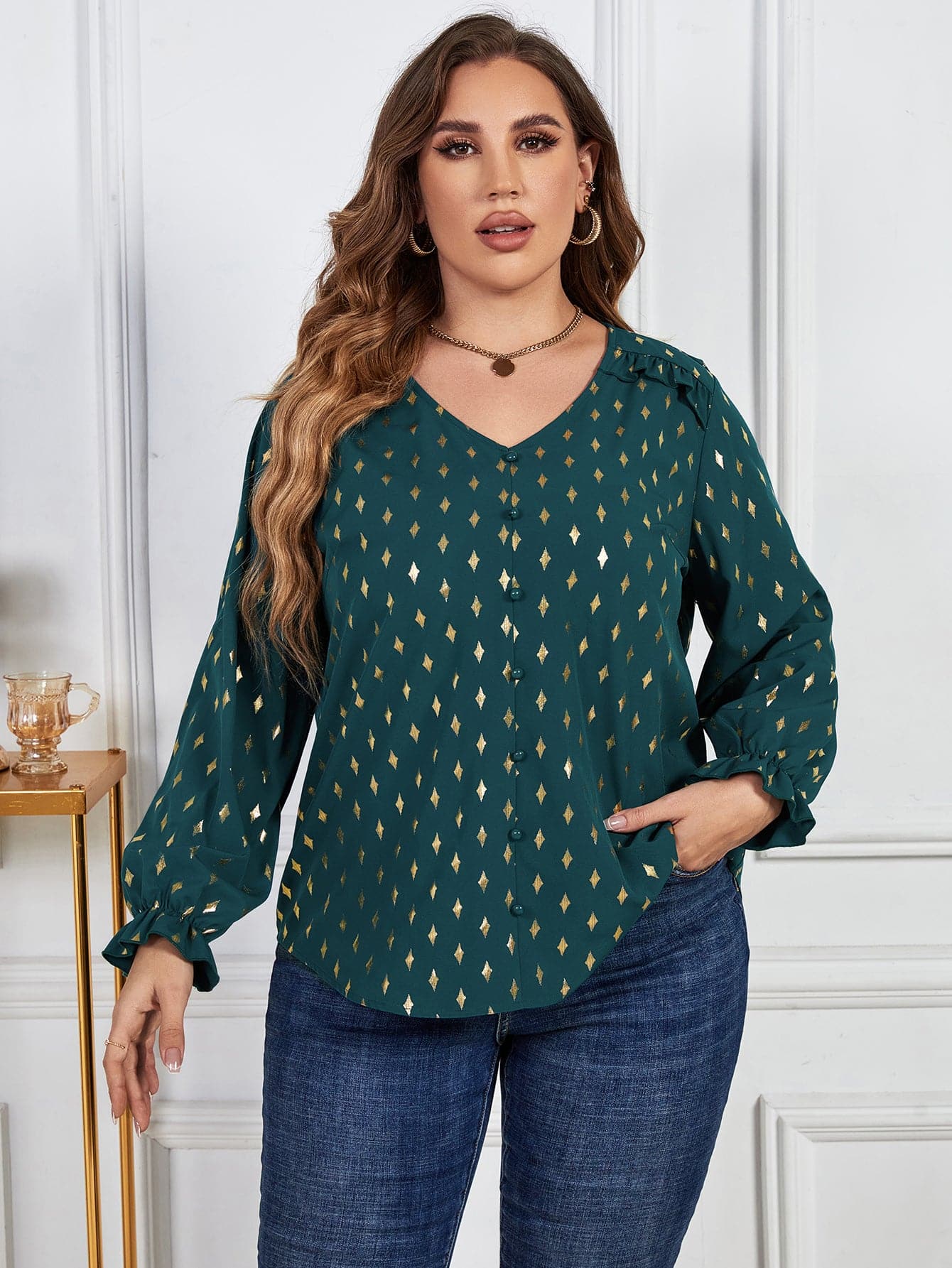 Melo Apparel Plus Size Printed Frill Trim Flounce Sleeve Blouse.