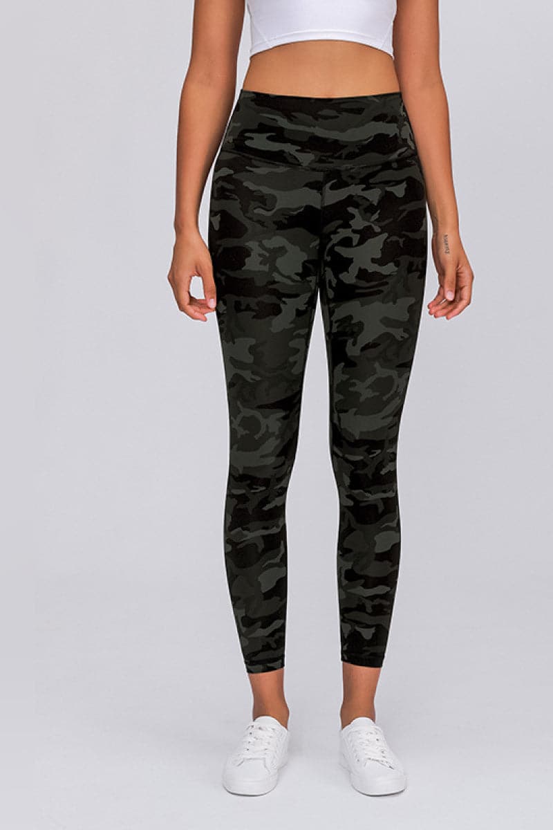 Wide Seamless Band Waist Sports Leggings.