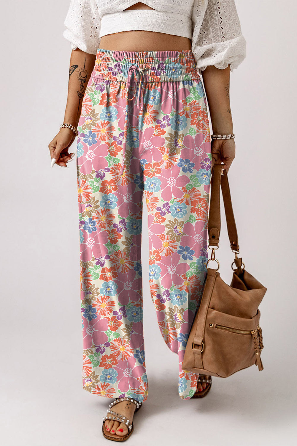 Charming pink floral pants