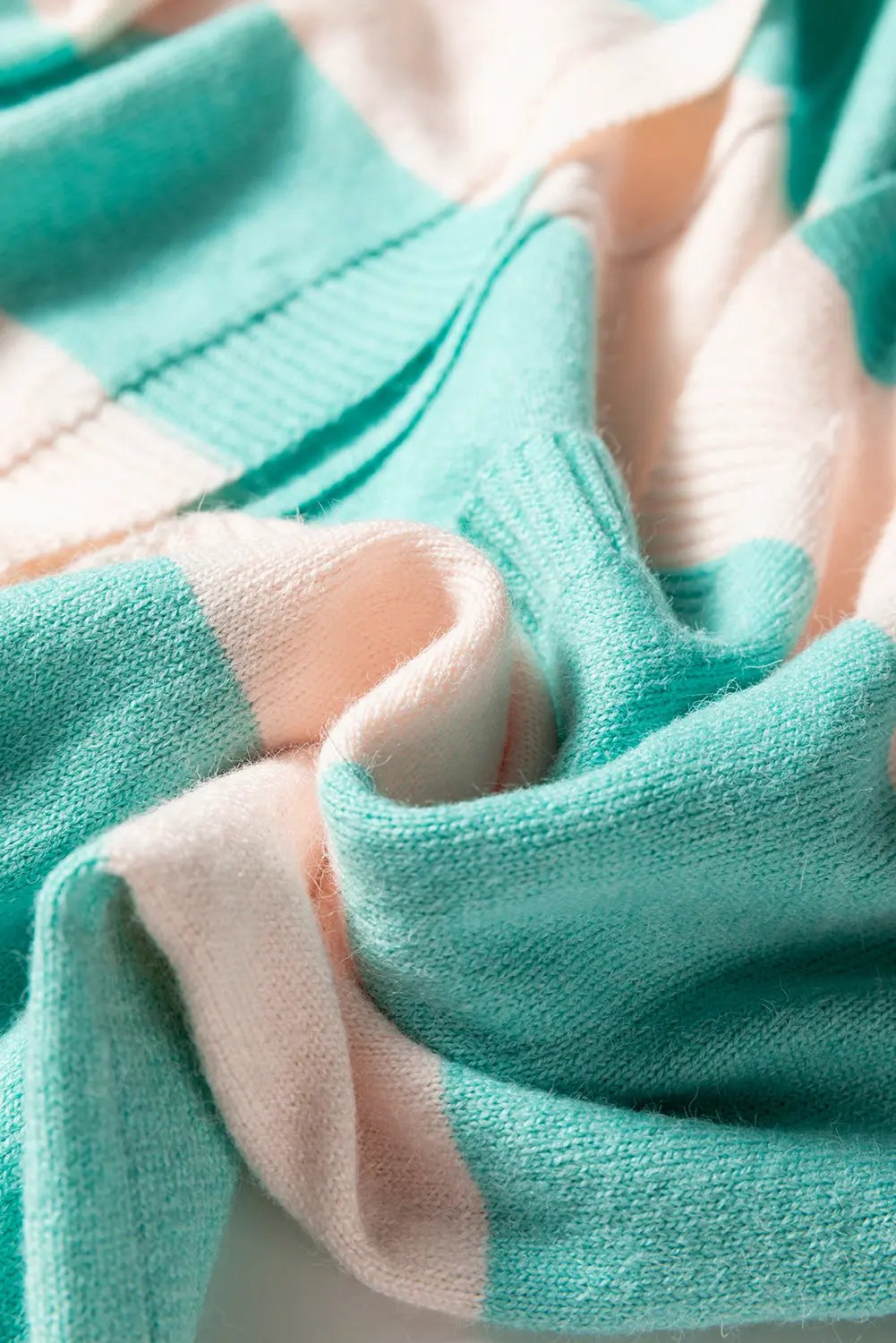 Premium Iceland Blue Colorblock Knit Open Front Short Cardigan Dear-Lover Dropshipping