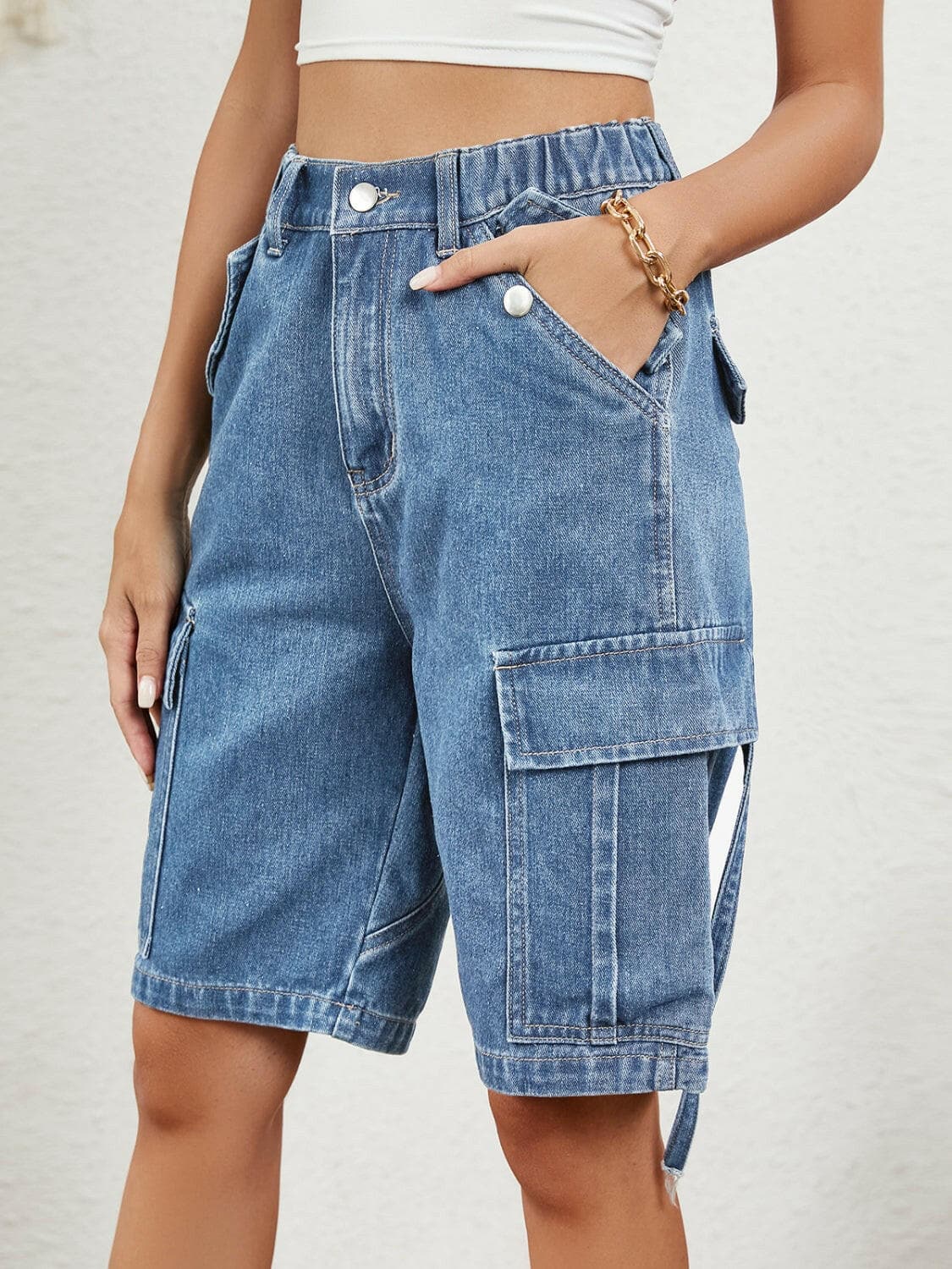 Buttoned Elastic Waist Denim Shorts with Pockets.