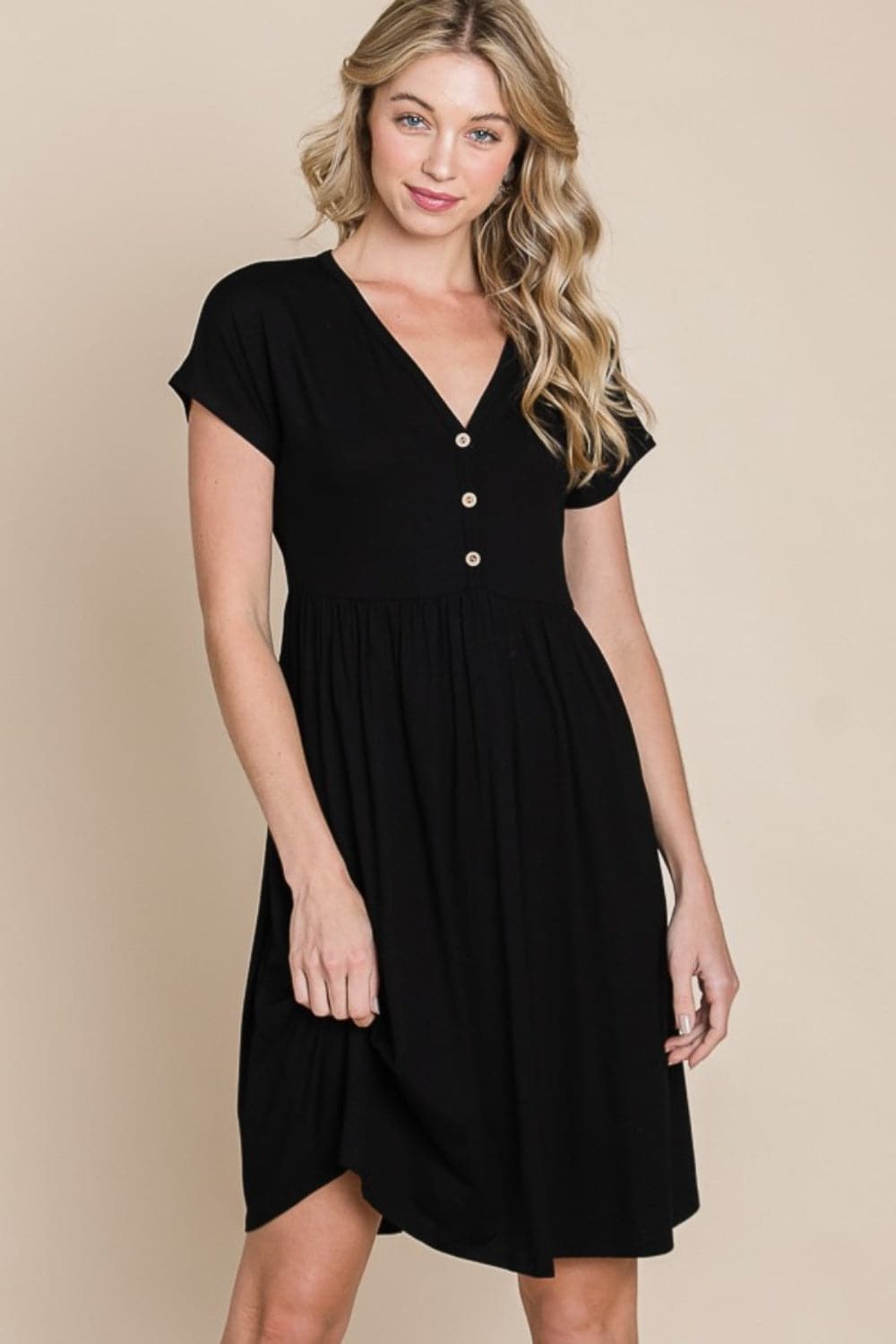 BOMBOM V-Neck Short Sleeve Dress.