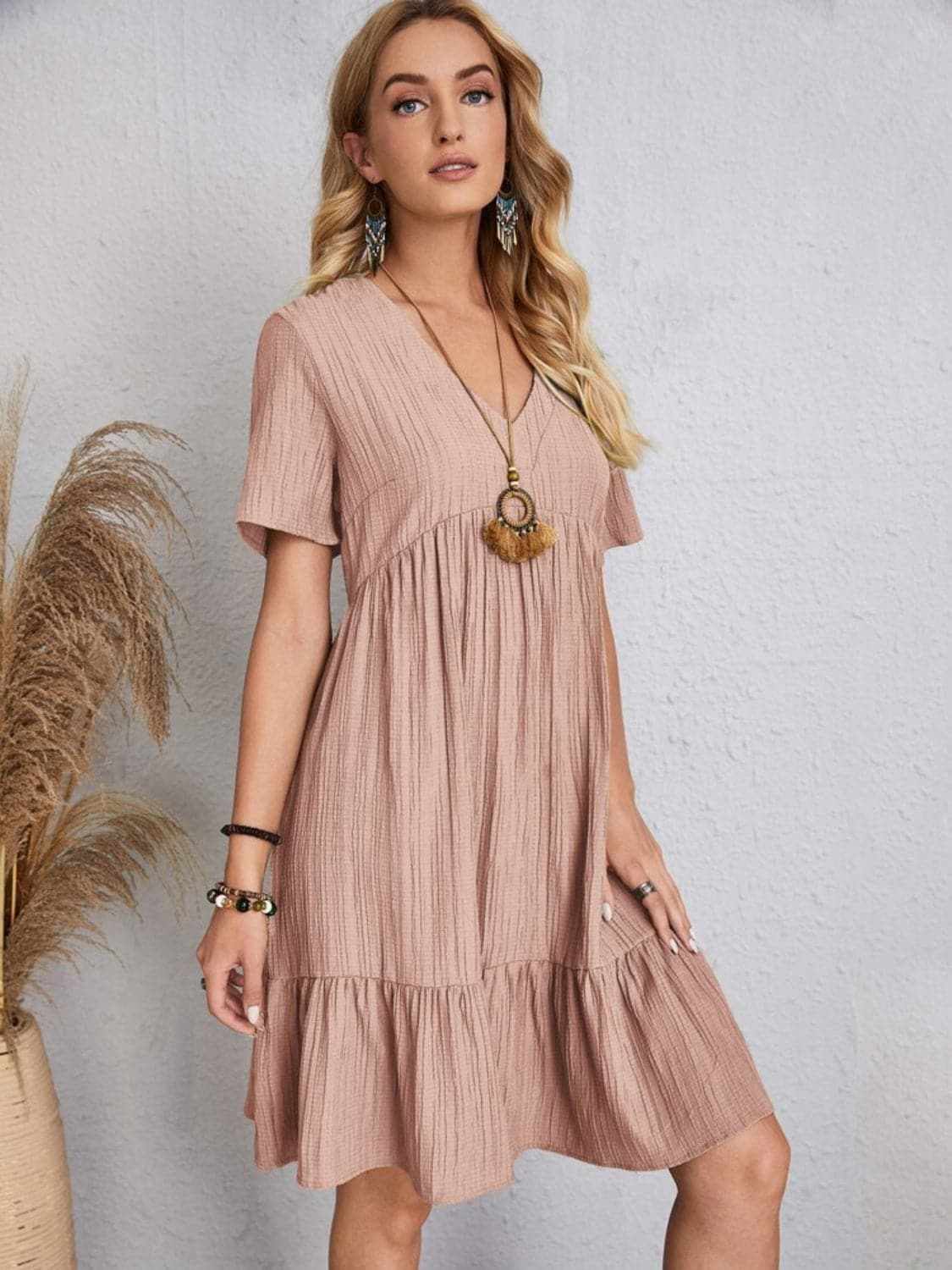 Elegant V-neck dress - 100% polyester - Love Salve 