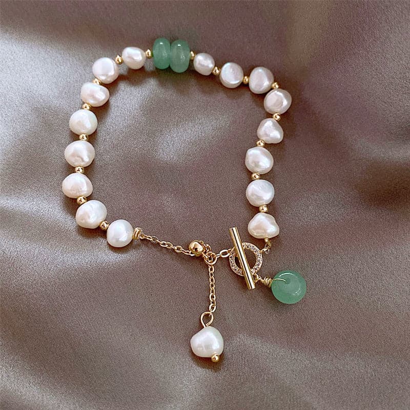 Pearl Green Stone Link Bracelet.