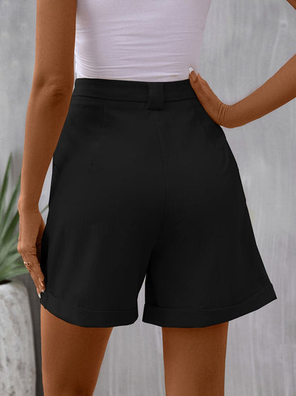 Pocketed Mid-Rise Waist Shorts.