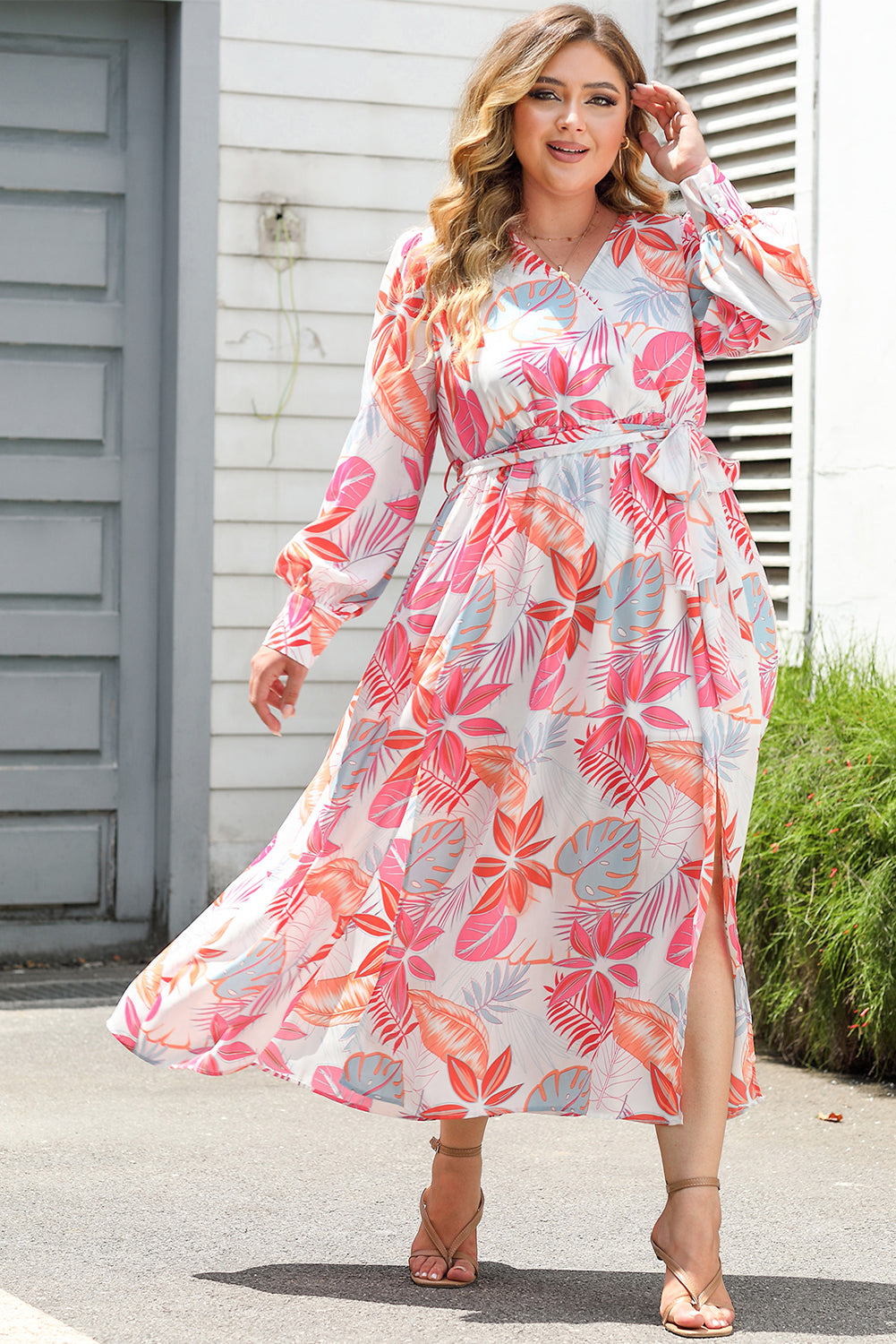 Tropical palm print plus size maxi dress with tie waist and slit