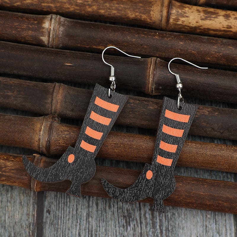 Alloy Wooden Boots Earrings.