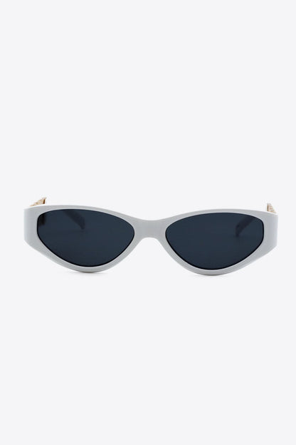 Chain Detail Temple Cat Eye Sunglasses.