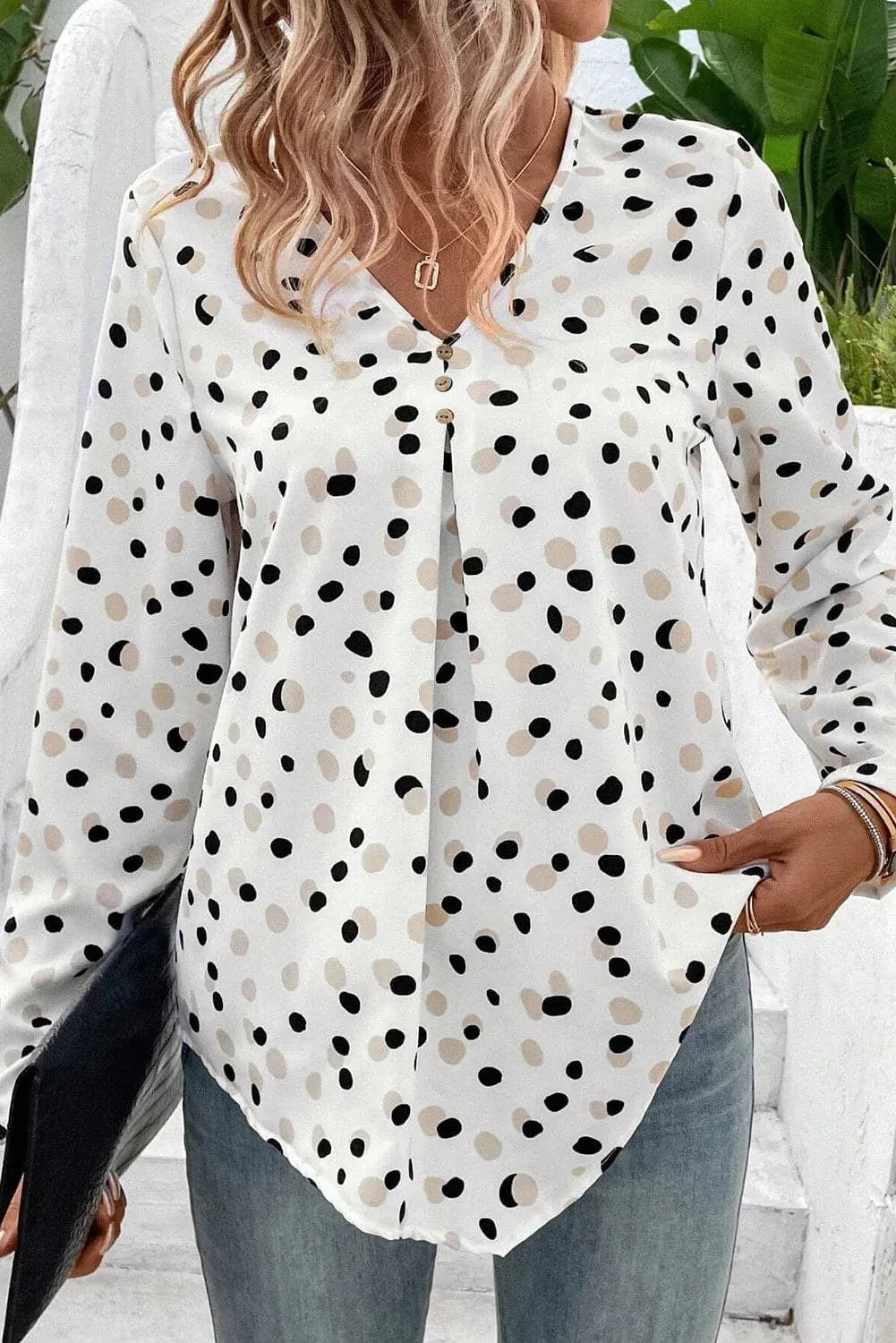 Printed V-Neck Long Sleeve Blouse.