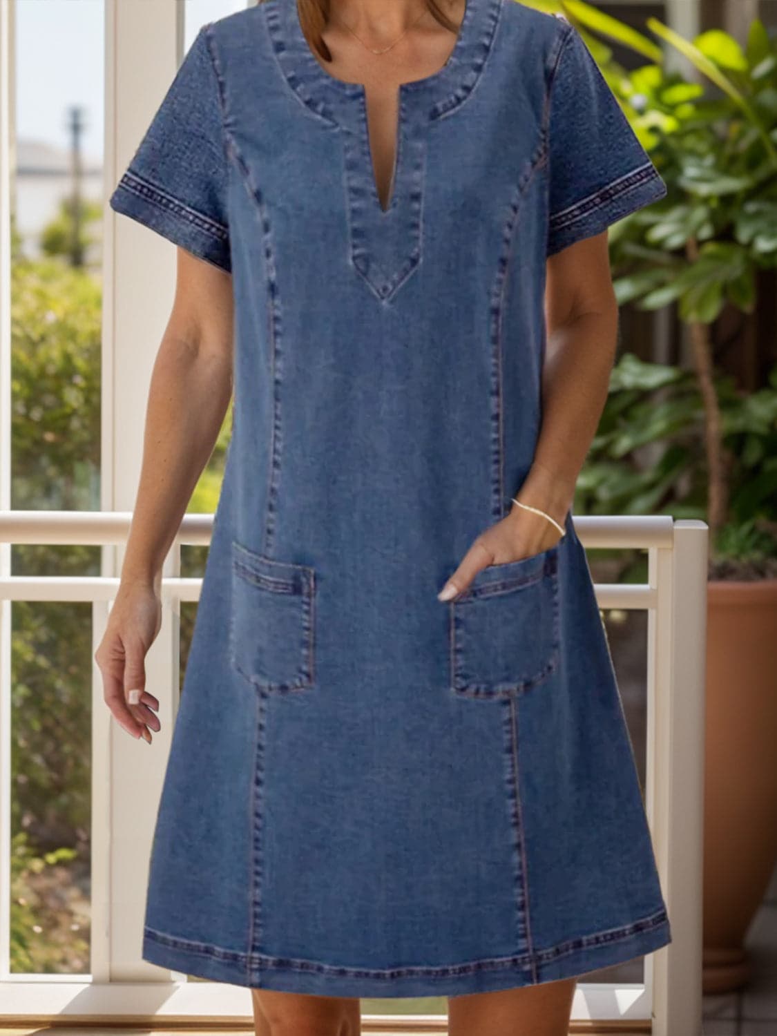 Chic notched short sleeve denim dress with pockets