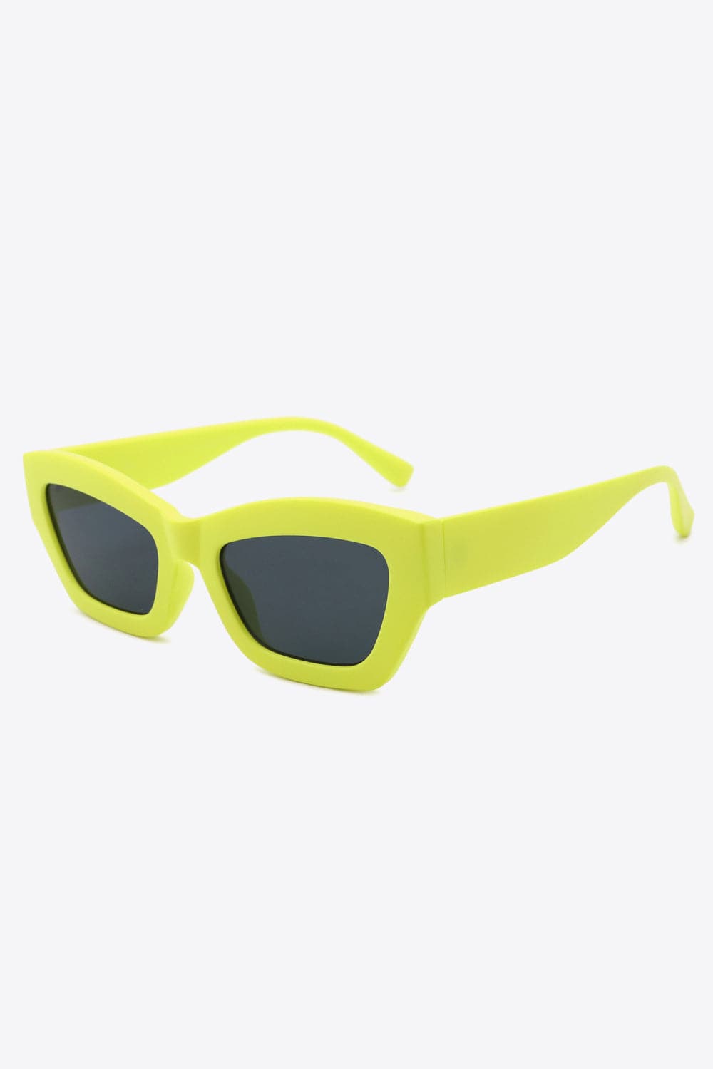 Classic UV400 Polycarbonate Frame Sunglasses.