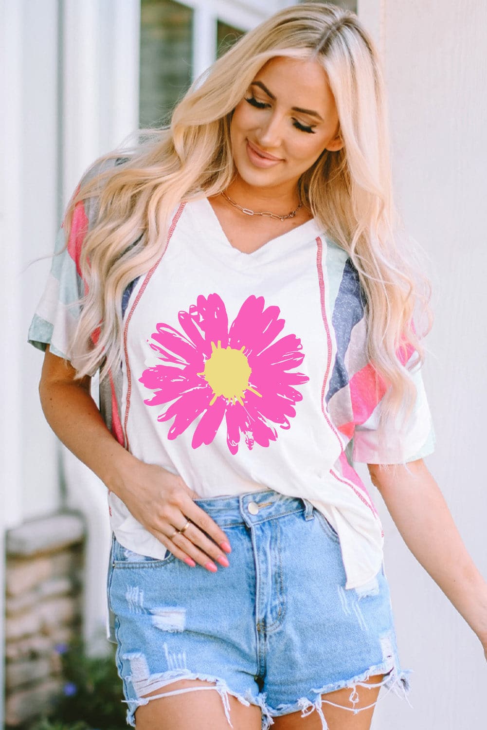 Daisy Graphic V-Neck Half Sleeve T-Shirt.