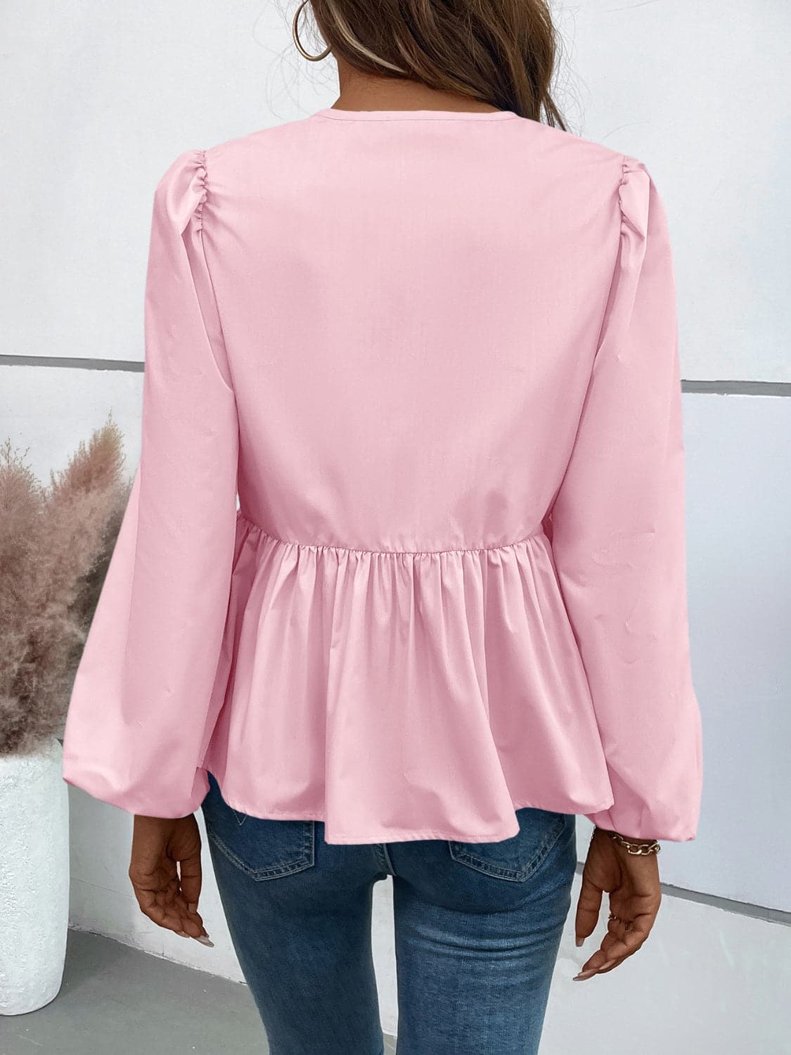 Chic long sleeve peplum top