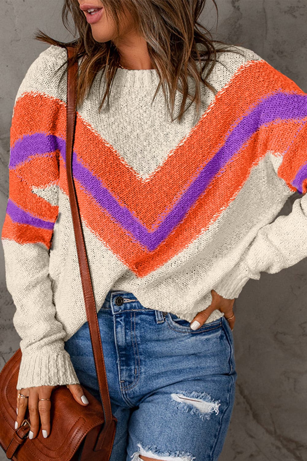 Contrast Round Neck Dropped Shoulder Sweater.