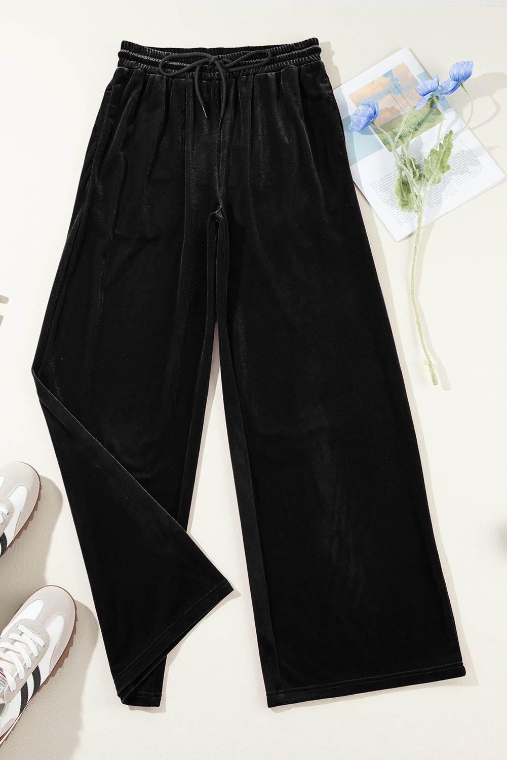 Chic black wide leg drawstring pants