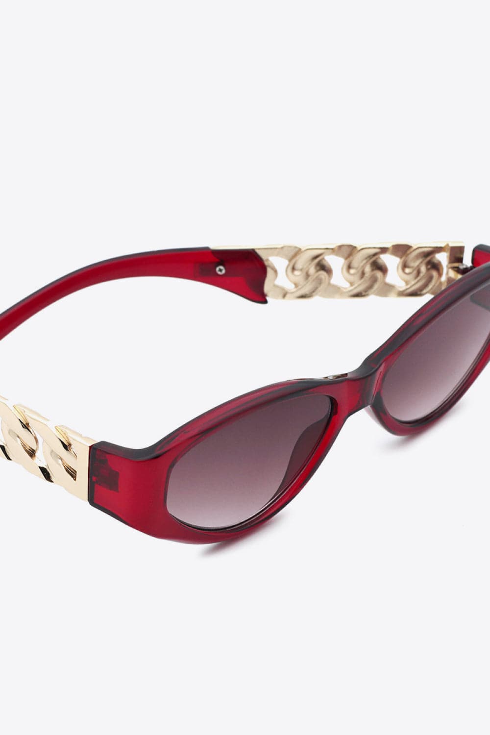 Chain Detail Temple Cat Eye Sunglasses.