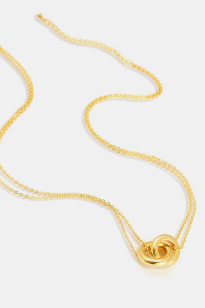 Linked ring pendant chain necklace