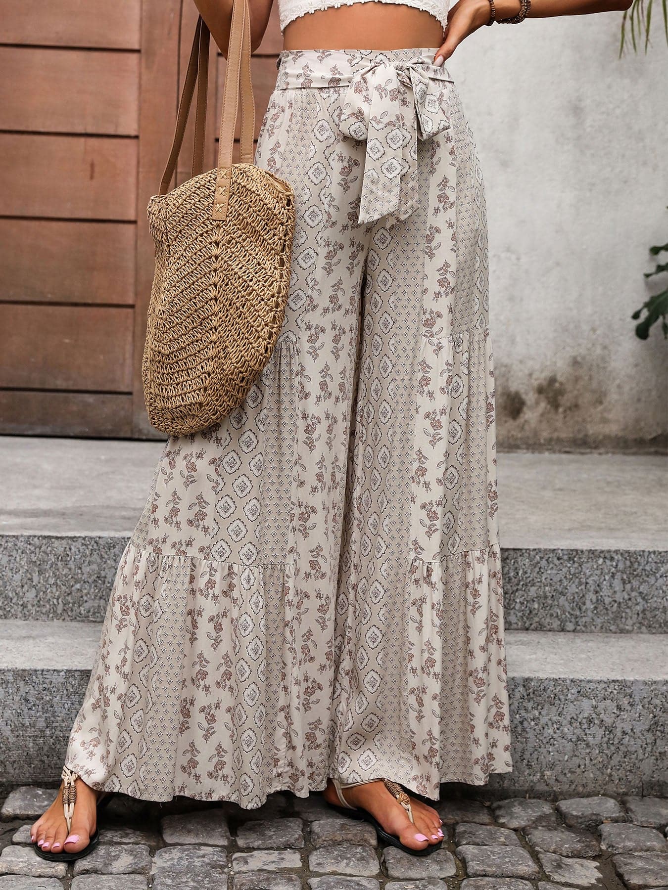 Printed Wide Leg Pants.