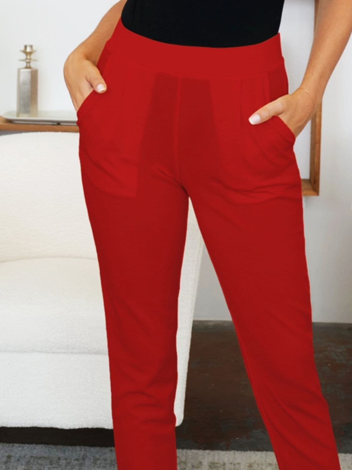 High-waisted skinny pants with pockets