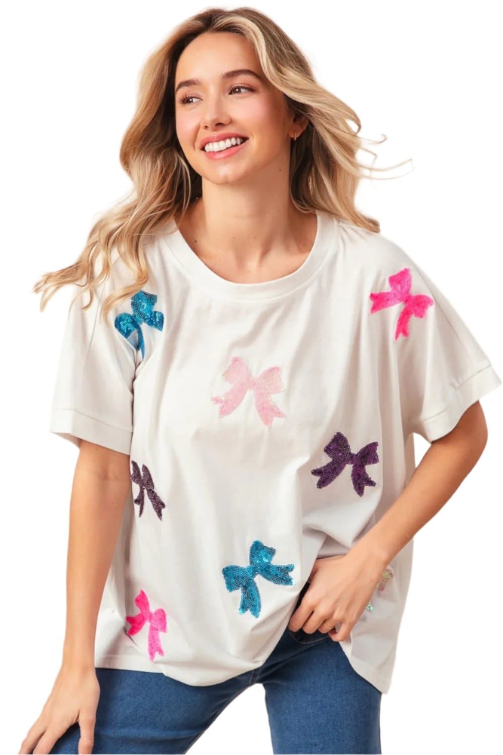 Sequin bow patch short sleeve tee for a stylish twist