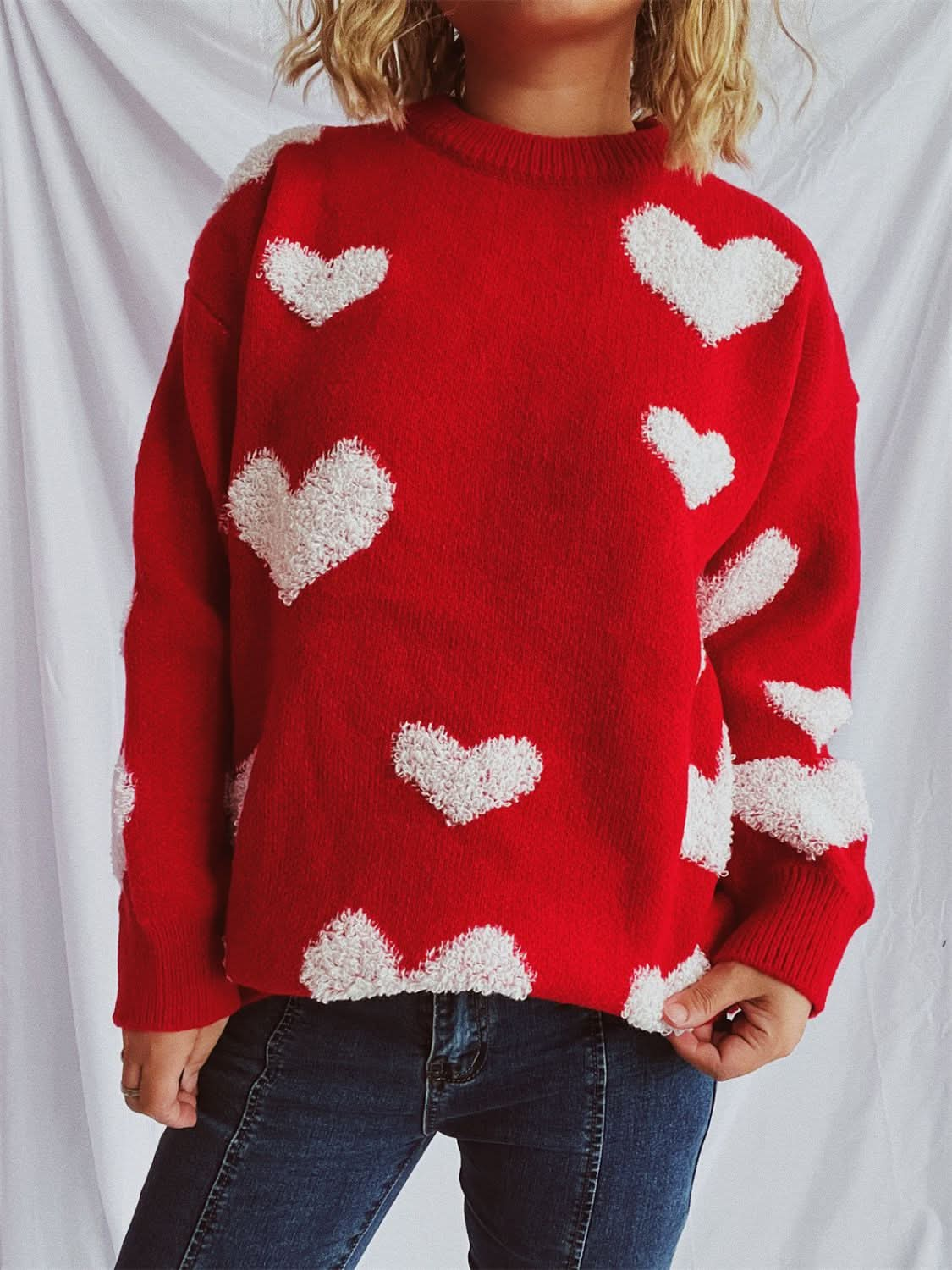 Cozy heart-shaped neckline dropped shoulder pullover