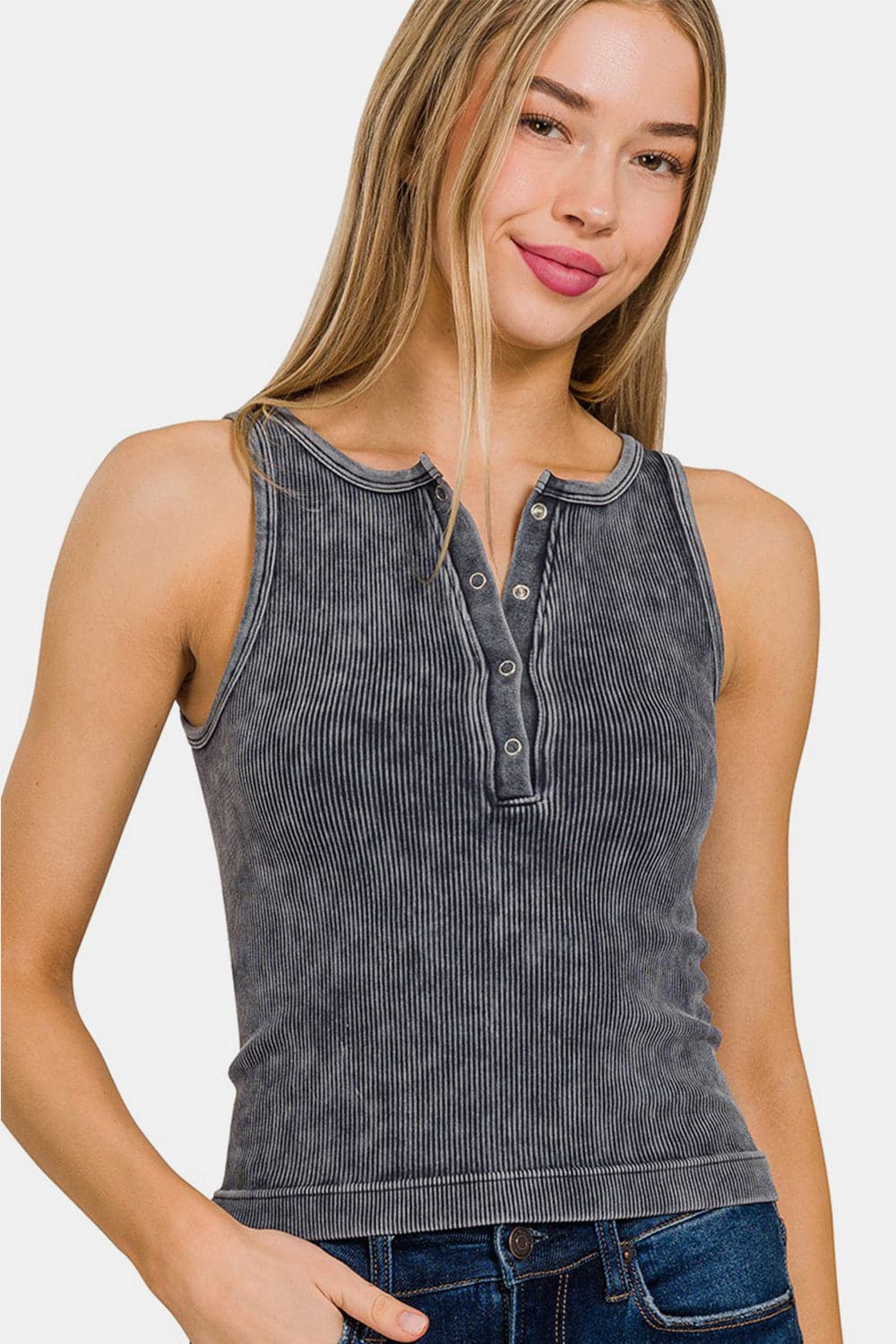 Zenana Washed Ribbed Half Snap Seamless Tank.