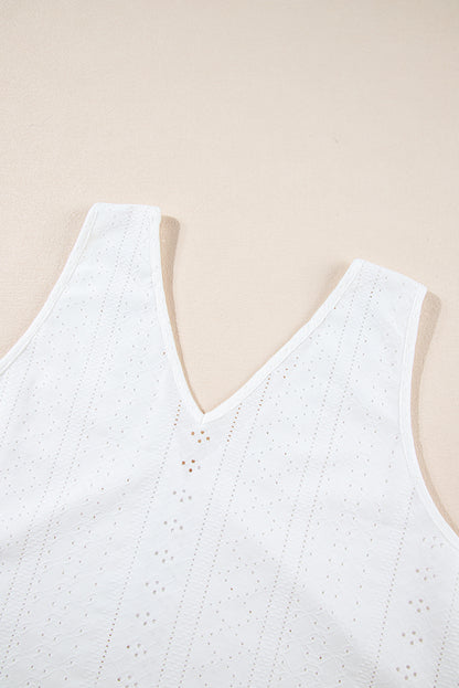 Elegant white plus size lace tank top with v-neck design