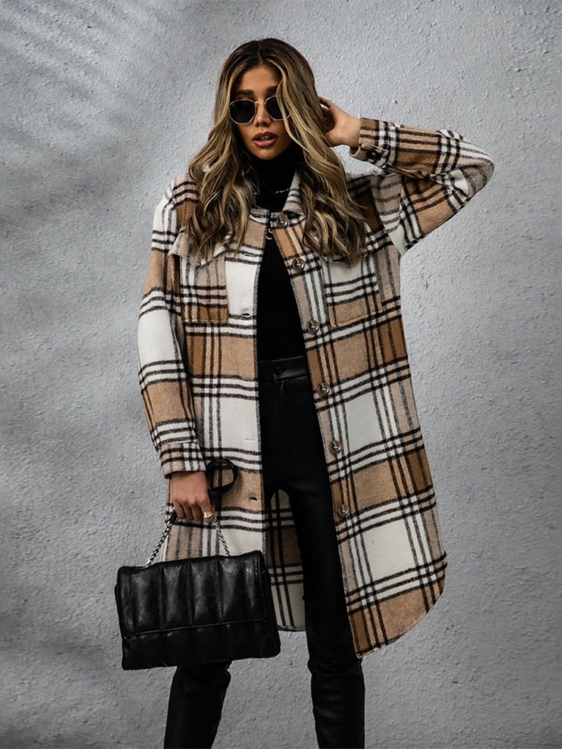 Plaid collared long sleeve coat