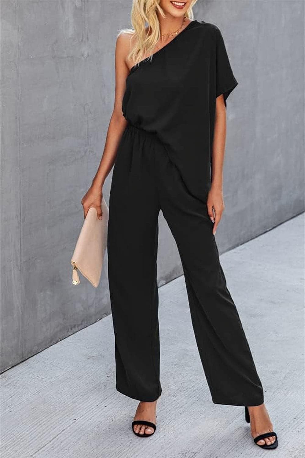 Single Shoulder Short Sleeve Jumpsuit.