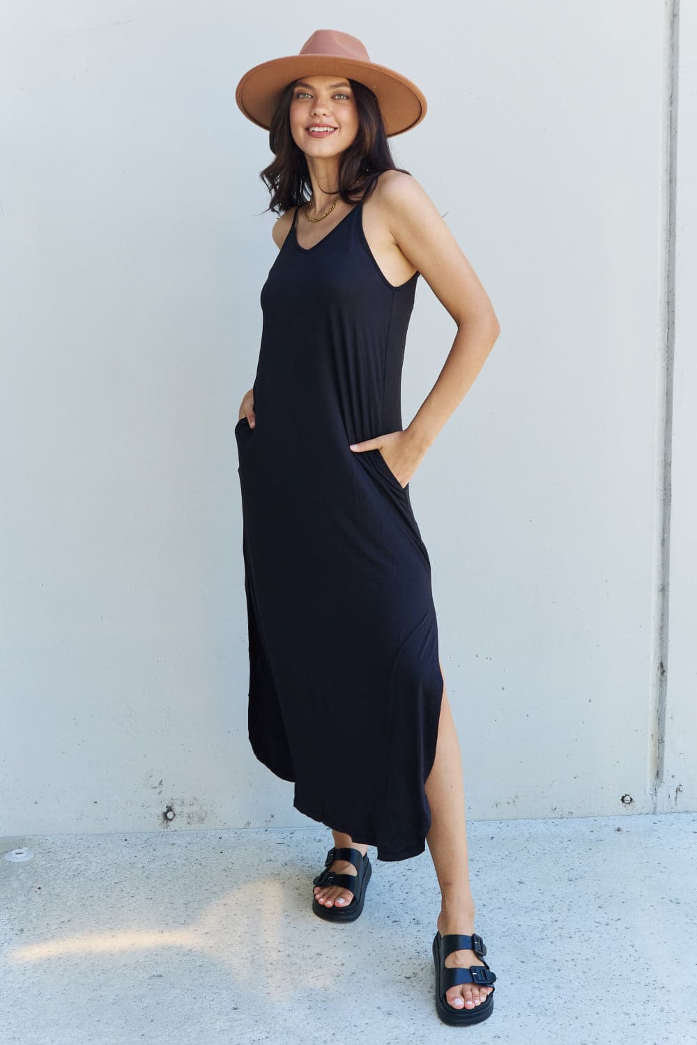 Ninexis elegant black side slit maxi dress