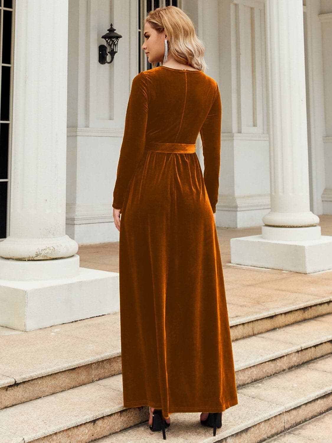 Tie Front Round Neck Long Sleeve Maxi Dress.