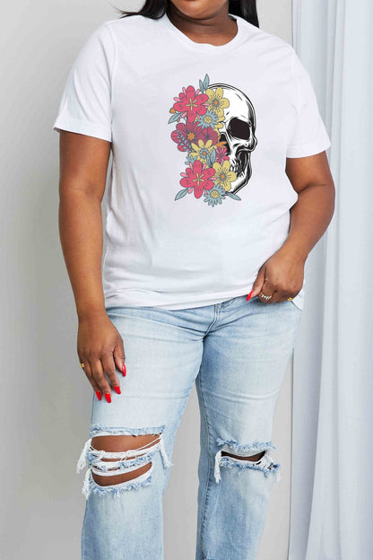 Casual cotton t-shirt with vibrant skull graphic