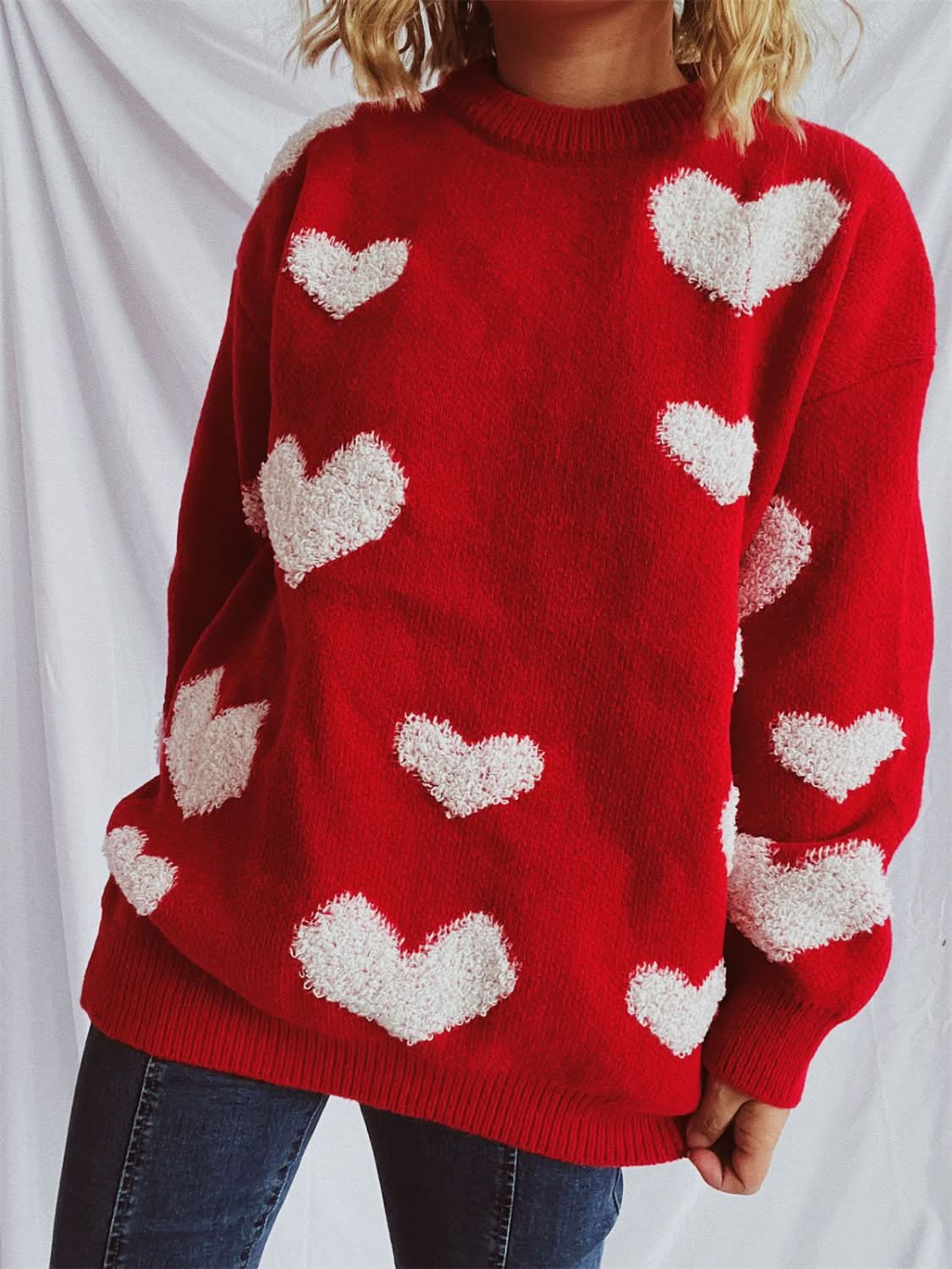 Cozy heart-shaped neckline dropped shoulder pullover