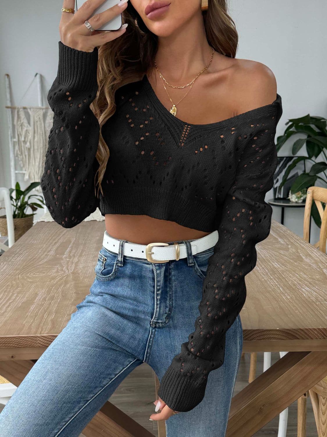 Chic long sleeve collared knit top