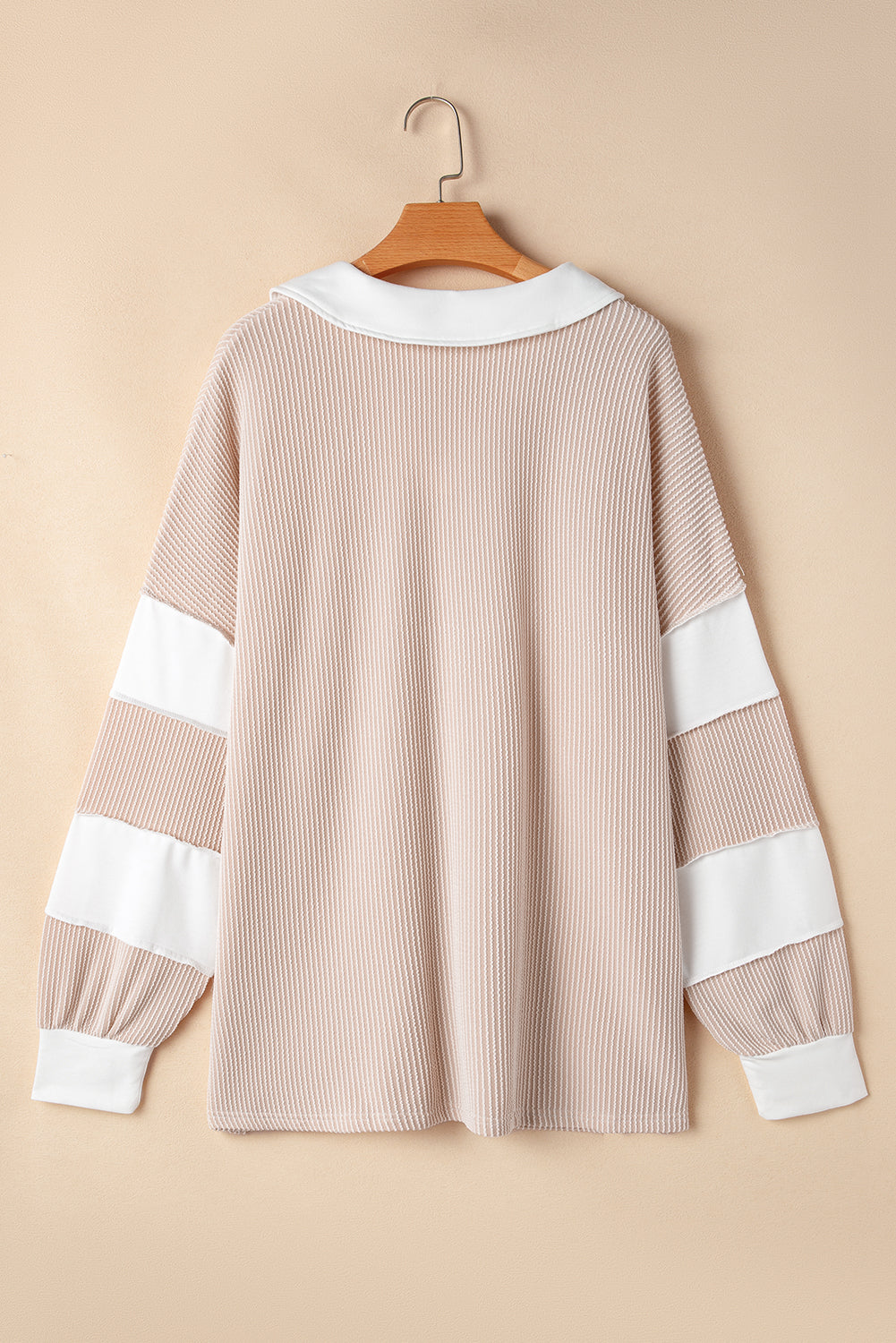 Chic colorblock v-neck top with slits