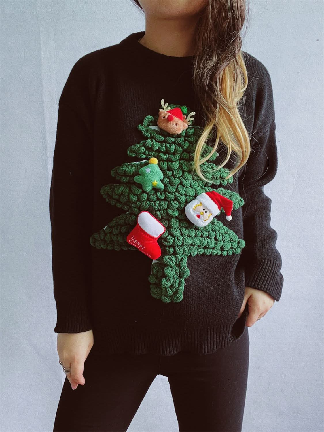 Festive Round Neck Long Sleeve Sweater for Christmas Celebrations