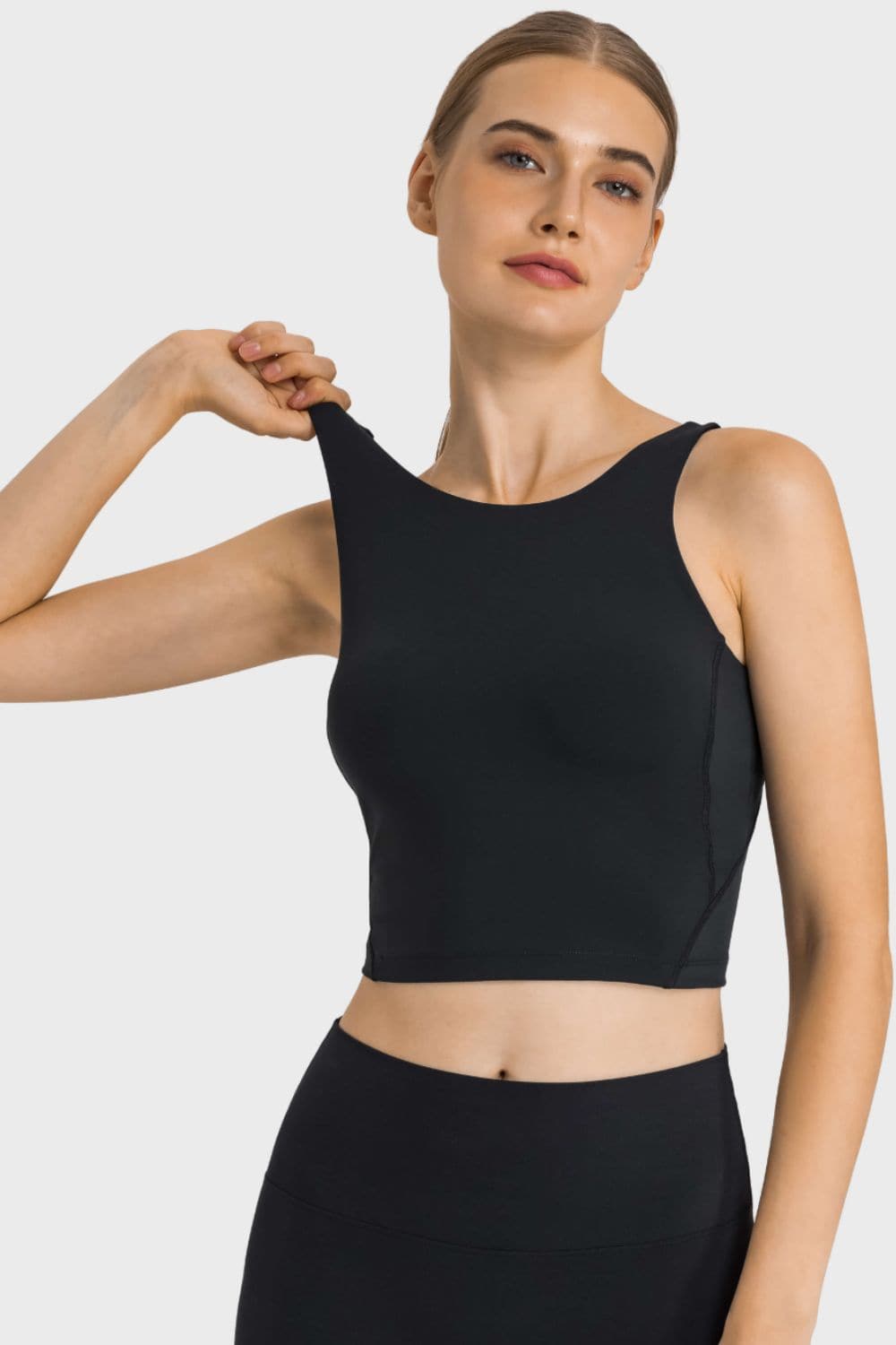 Feel Like Skin Highly Stretchy Cropped Sports Tank.