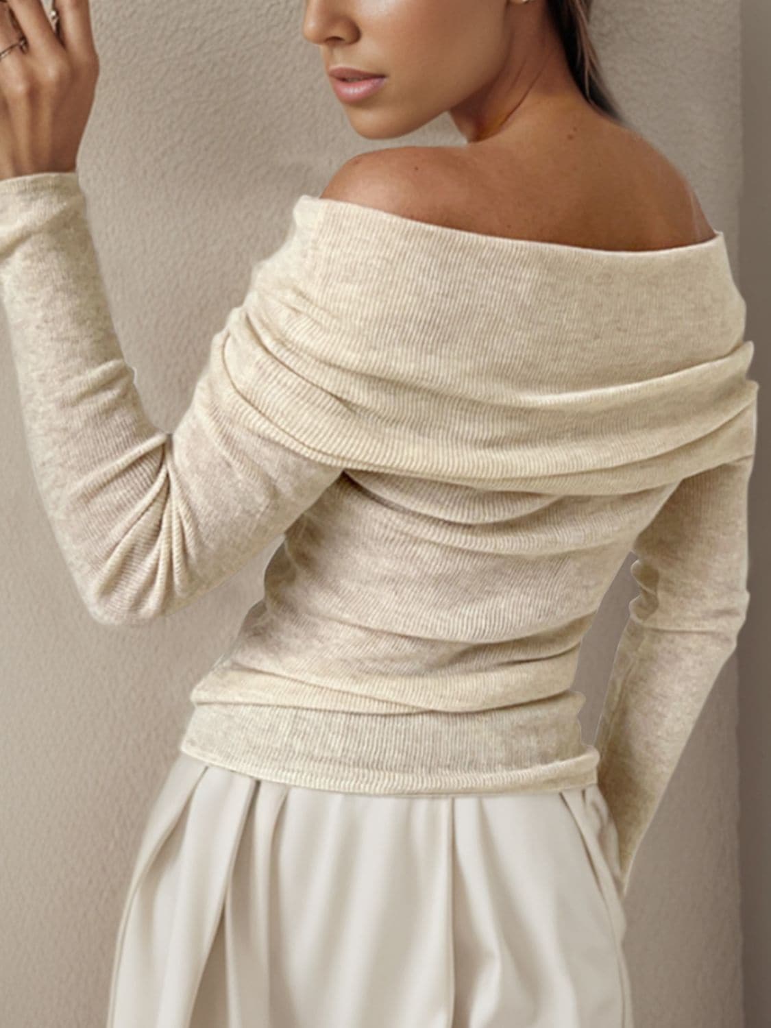 Off-Shoulder Long Sleeve Sweater.