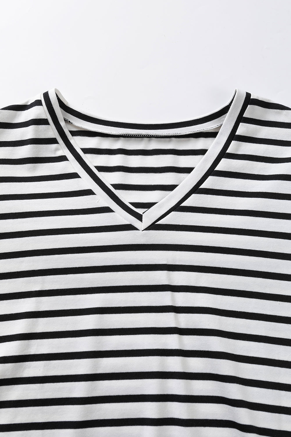 Chic white striped v neck plus size T-shirt with petal sleeves