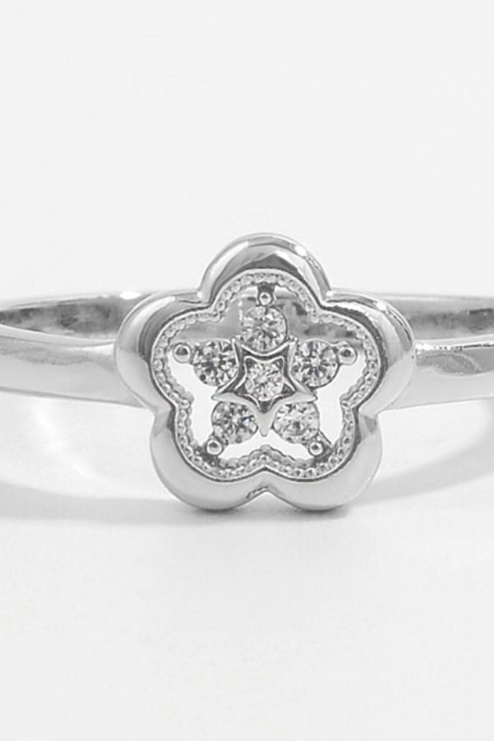 925 Sterling Silver Zircon Flower Ring.