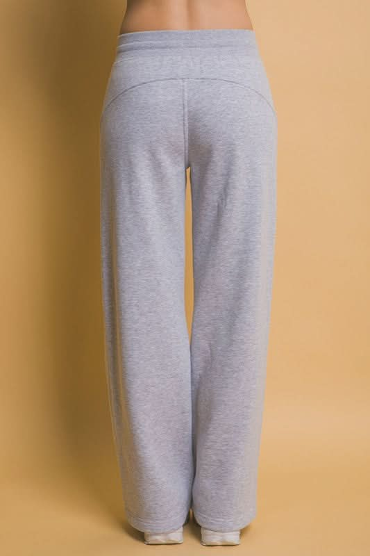 Cozy Essential Wide Leg Sweatpants with Convenient Pockets