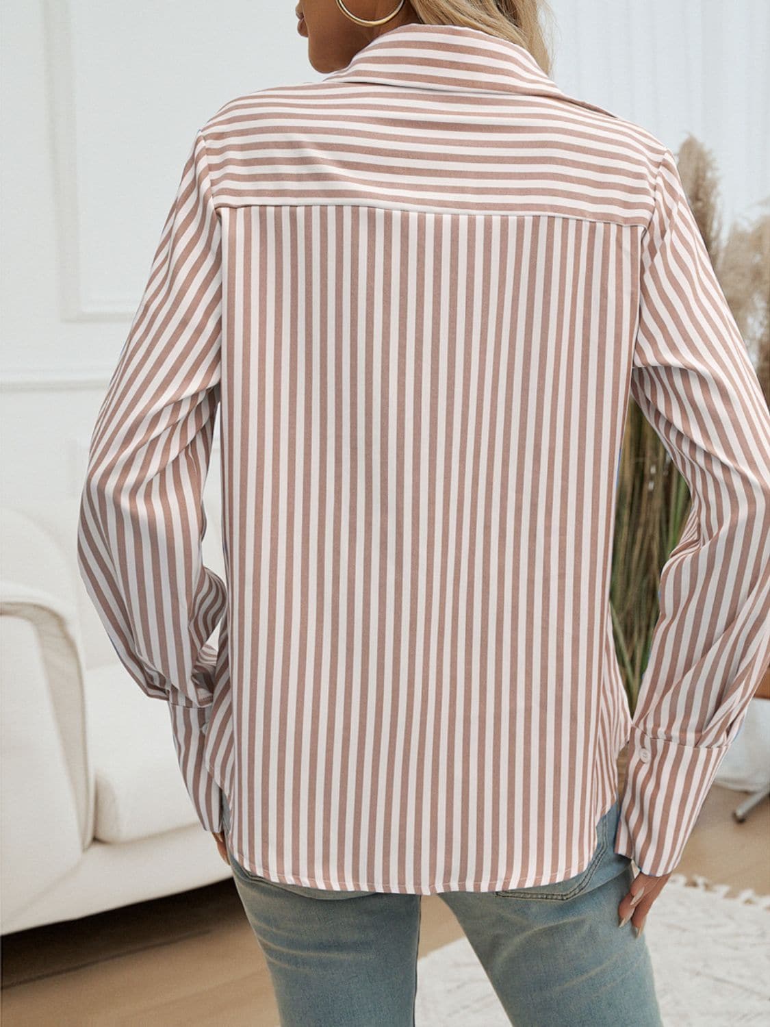 Collared striped shirt with pocket