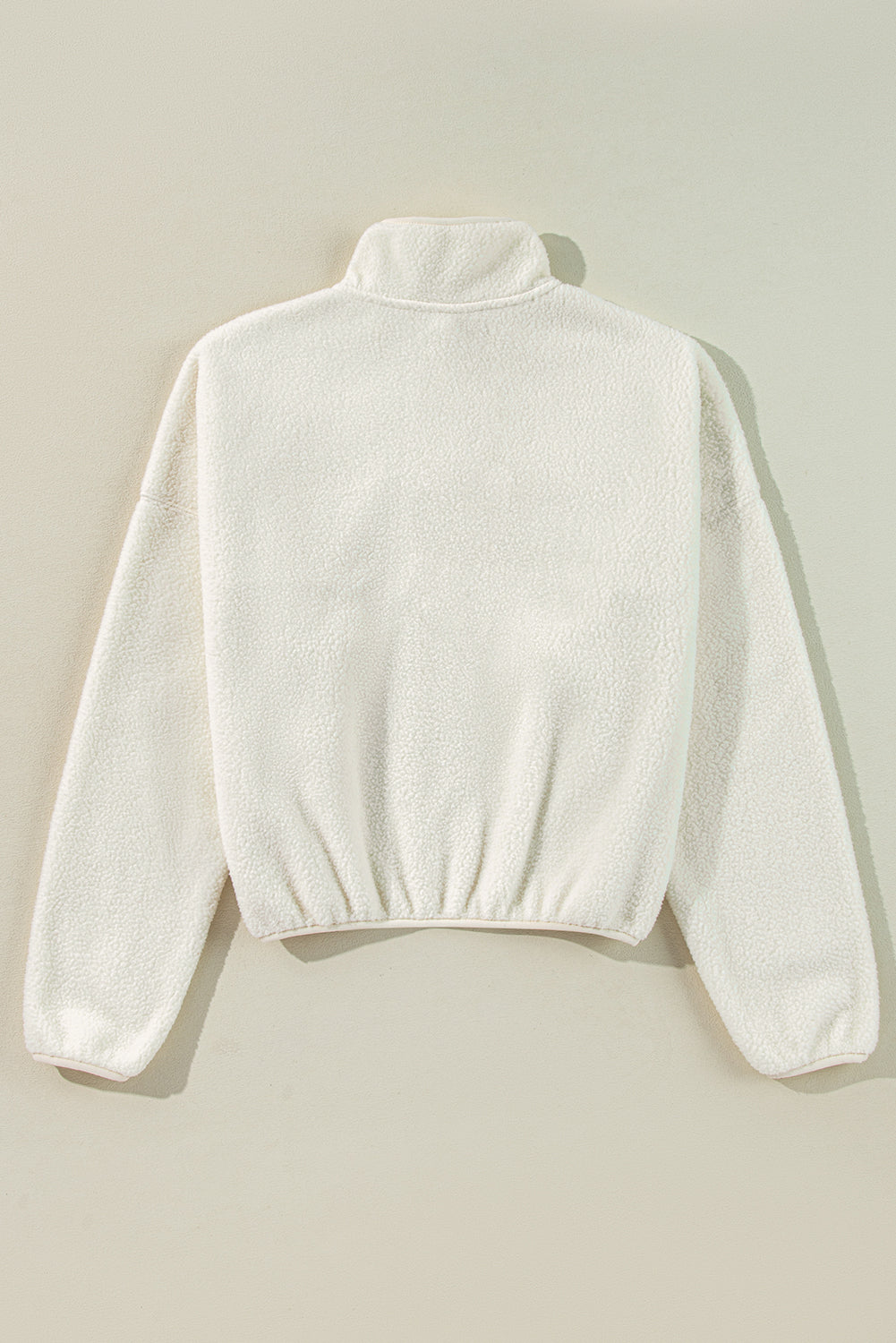 White fleece collar sweatshirt