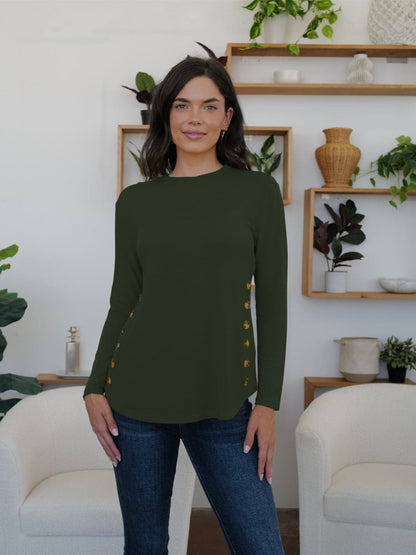 Elegant long sleeve tee with buttons